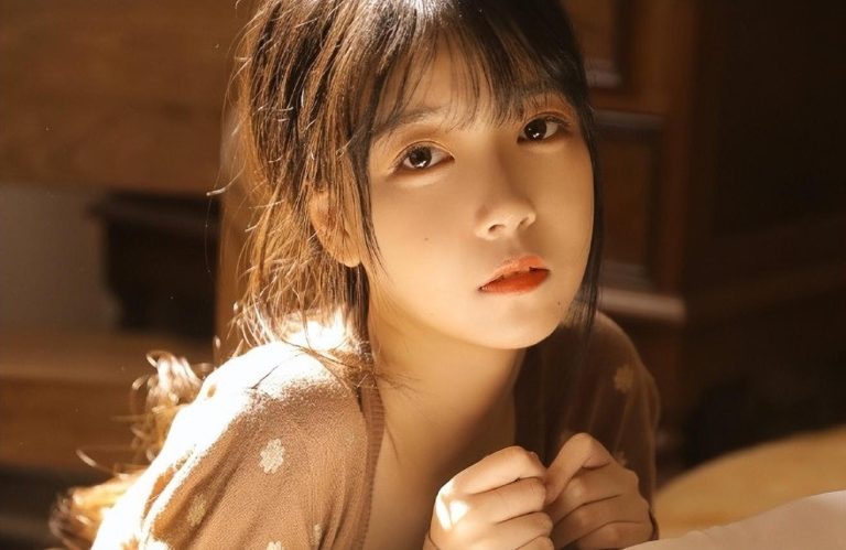 Làm thế nào để trò chuyện với những cô gái lạ? Trò chuyện với những cô gái kỳ lạ và chia sẻ những nhận xét mở đầu